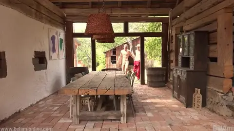 Un été coquin avec Dallas White et Chandler Swanson