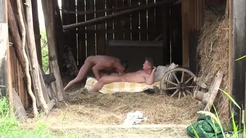 Frisky Summer avec Yannis Paluan et Kyle Brady