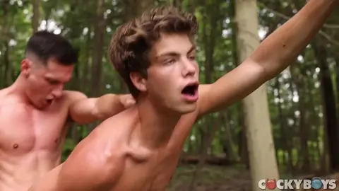 Drague estivale : Oliver Carter & Tristan Hunter