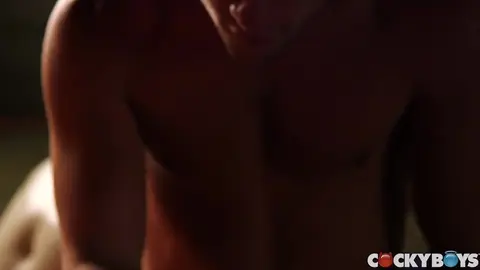 Camp CockyBoys : Calvin Banks et Josh Moore