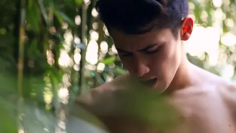 Justin Matthews baise Liam Riley