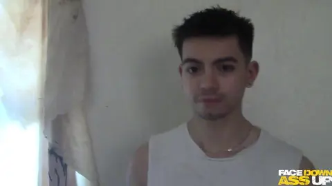 WR3CK1NG H0L3
