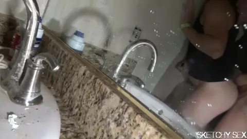 RANDOM WET HOLE