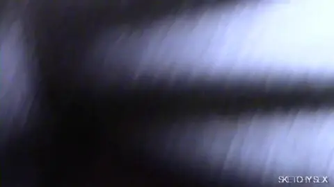 CUM HUNGRY HOLES