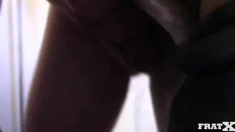 GLISSÉ DANS LA RONDELLE