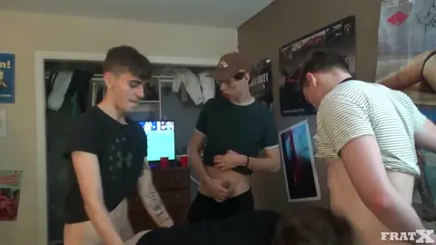 PIÉGÉ ET TAPÉ