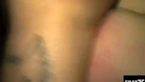 ON A INSÉMINÉ UN POTE