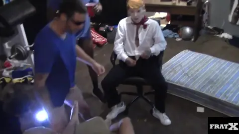 TRICK OR TRUMP