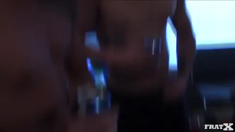 TROU BAVEUX BAISÉ
