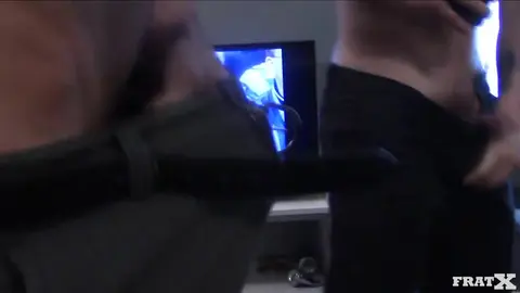 TROU BAVEUX BAISÉ