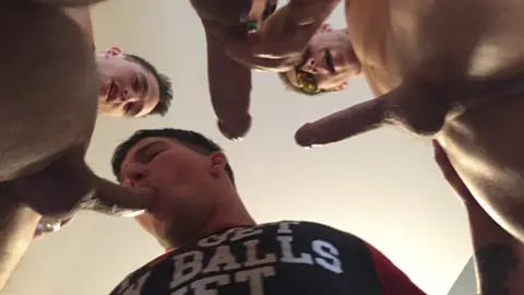 MUSCLE BUTT BRO