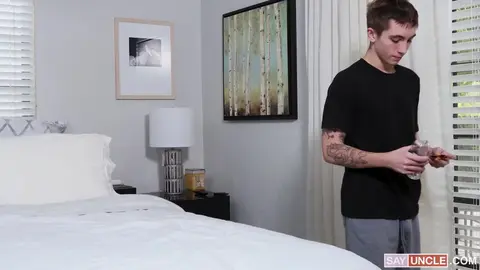 Je Vais Te Prendre Ta Virginité Pour Que Tu Puisses Surprendre Ta Copine Le Soir du Bal