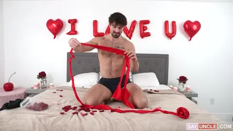 Déballer le paquet de mon demi-frère pour la Saint-Valentin