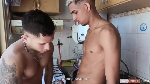 Que puis-je faire d’autre avec ta bite ?