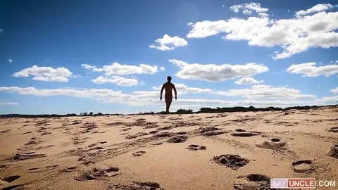 Baise-moi sur la plage