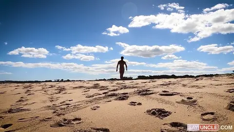 Baise-moi sur la plage