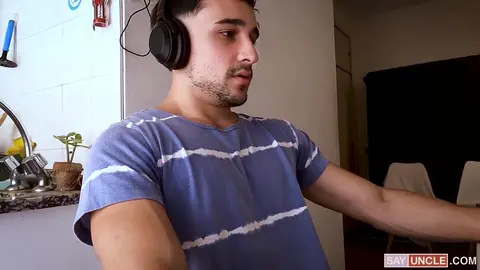 Baise maintenant, étudie plus tard