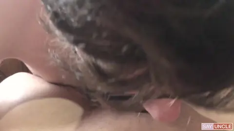 Une caméra et une gourmandise cachée