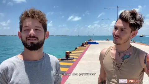 Sexe gay sur la plage