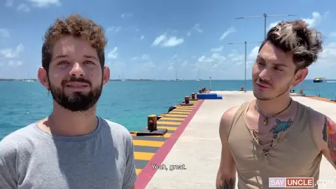 Sexe gay sur la plage