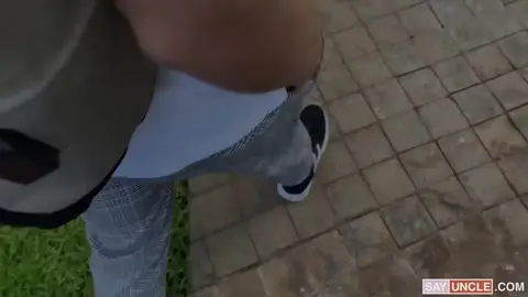 La première expérience perverse du twink