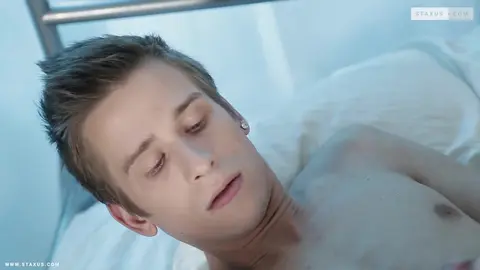 Footballeur se fait trouer le cul