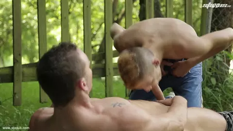 Un soixante-neuf après le pique-nique