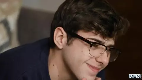 Un gamer enculé par surprise