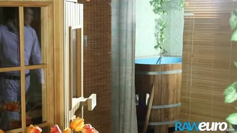 Plan sexe avec le réceptionniste — Blake Ferrer & Yuri Adamov