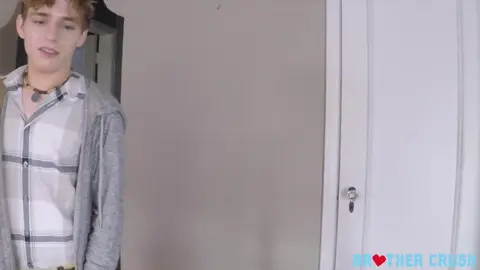 Besoin de la voiture ? Paie avec ton cul — Ben Knox & Dean Knox