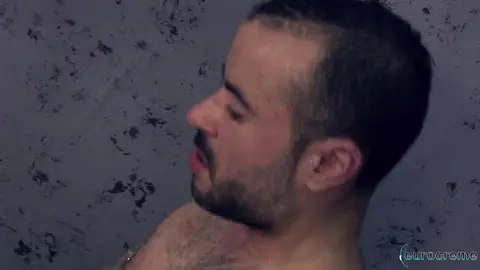 Jeune mec rebelle — Gabriel Fisk & Leo Ocean (bareback)