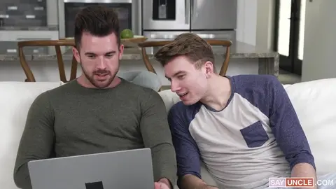 Tu n’as pas besoin d’applis de rencontre : ton demi-frère peut te sucer la bite
