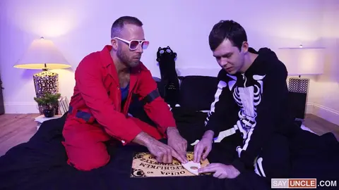 Ouija, baise-moi le cul ?