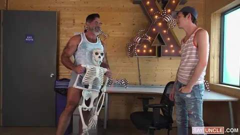 Amusement, farces et sexe