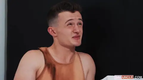 À une condition