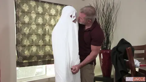 Le costume de fantôme de grand-père
