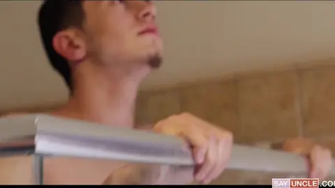 Caméra dans la douche