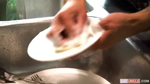 Câlins avec beau-papa