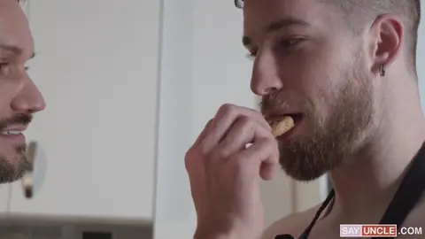Le Beau-père Goûte À Bien Plus Que Mes Cookies