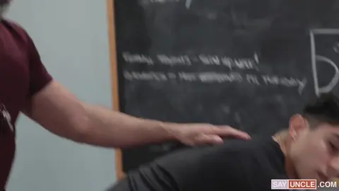 Fais-moi jouer, Coach
