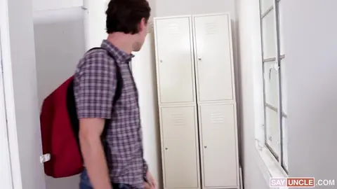 L'Intello contre le Glory Hole
