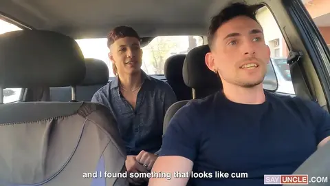 Ce qui se passe dans la voiture…