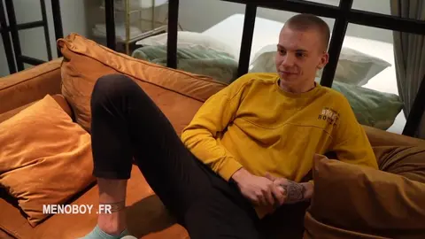Mathis Weber se fait niquer par un pote latino