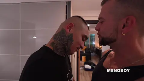 Jordan baise le cul d'Alex Brand