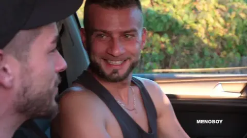 Sexe en extérieur avec Alex Brand
