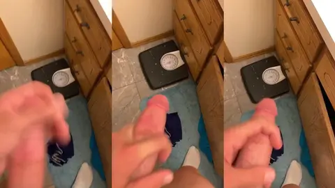 mark: A close-up solo tease #11