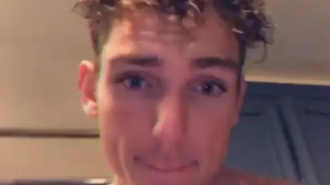 lucas1: Mon show privé face caméra #3