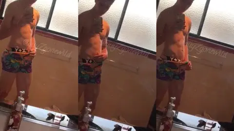 uncut bushy aussie 2: Mon strip-tease privé #4