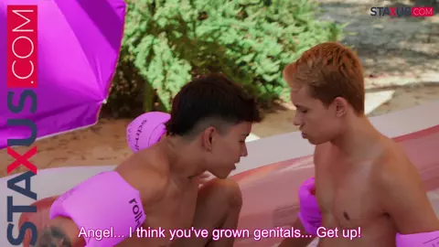 Bar(bie)back Anal World !