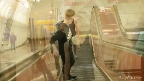 Rencontre chaude dans le métro — Jerome James & Taylor Blaze